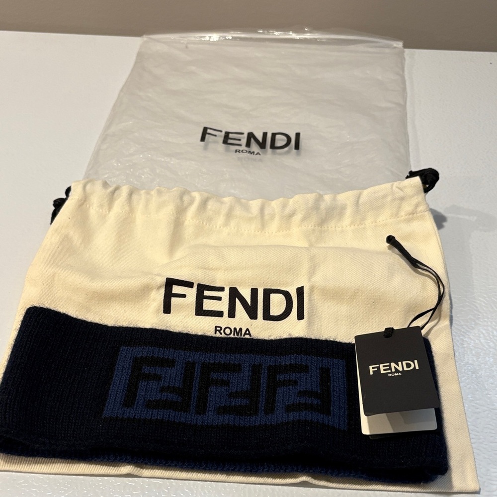 NWT Fendi Blue Zucca Patterned Jacquard Cashmere Wool headband